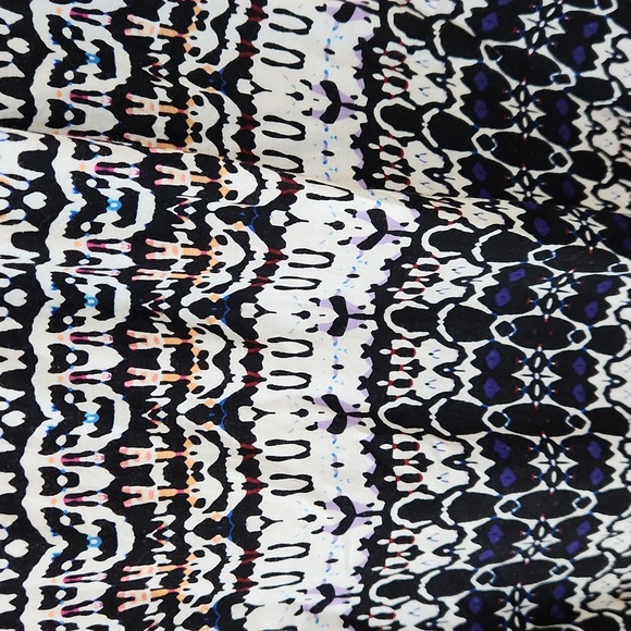 Velvet by Graham and Spencer Bengal Challis Seda Dress Size Small - Picture 11 of 16